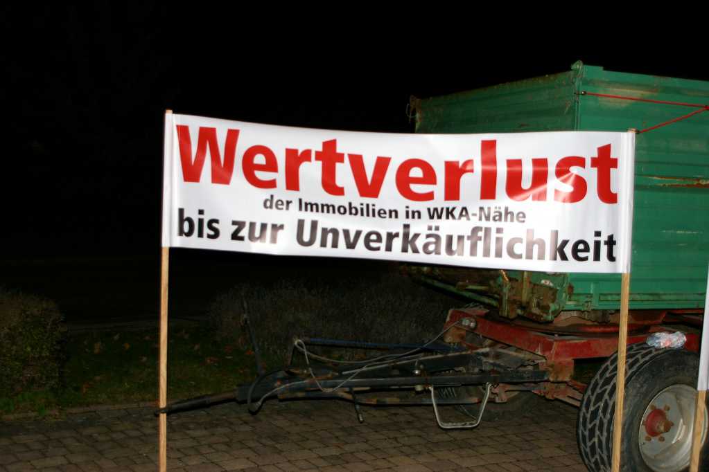Fotostrecke "Bürgerbeteiligung zum Thema Windkraft in Neuensteins Stadthalle"